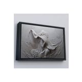 Harita Sepeti Siyah Çerçeveli Kabartma Görünümlü Şapkalı Kadın Kanvas Duvar Tablosu 55 X 75 Siyah Frm_3424