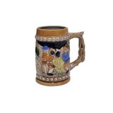 Hasyılmaz Vintage Tankart Kabartmalı İnsan Tasfirli Alman Seramik Bira Bardağı 11,8cm 001
