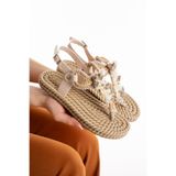 HAYAT SHOES Hasır Parmak Arası Deniz Kabuk İnci Detaylı Ten Rengi Kadın Sandalet