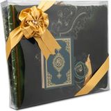 Hayrat Neşriyat Kadife Seccade (120X80) + Tesbih + Zikirmatik + Ayraç + Çanta Boy Kuran Hediye Seti (Yeşil)
