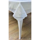 Hazır dantel işleme görünümlü çiçek desenli pvc dikdörtgen muşamba masa örtüsü 122 x 153 cm Krem 120 x 150