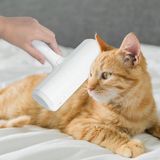Hazneli Kedi Köpek Evcil Hayvan Kazak Kıyafet Elbise Halı Yatak Tüy Temizleyici Kıl Toz Toplayıcı