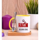 Hediye Dükkanı Kişiye Özel Hakim Ahşap Altlıklı Kaşıklı Sarı Kupa