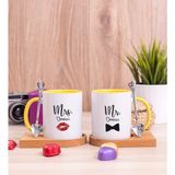 Hediye Dükkanı Kişiye Özel Mr Mrs Tasarımlı Ikili Ahşap Altlıklı Sarı Kupa