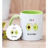 Hediye Dükkanı Kişiye Özel Sevimli Avokado Desenli Yeşil Kupa Bardak ve Anahtarlık