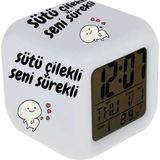 Hediye Vakti Sütü Çilekli Seni Sürekli Tasarımlı 7 Renk Değiştiren Alarmlı Dijital Küp Saat