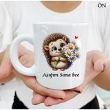 Hediyeci Abla Her Yaşa ve Zevke Uygun Aşığım Sana Bee Sevimli Kirpi Kişiye Özel Beyaz Kupa Bardak