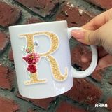 Hediyeci Abla Size Özel R Harfli Seramik Baskılı Beyaz Kupa Bardak