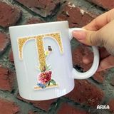 Hediyeci Abla Size Özel T Harfli Seramik Baskılı Beyaz Kupa Bardak