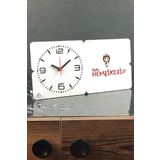 Hediyelen Diyaliz Hemşiresi 001 Ahşap Masa Saati