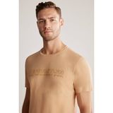 Hemington Kabartma Baskılı Kum Rengi Pima Pamuk T-shirt