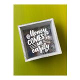 Hepsi Enteresan "Money Comes to Me Easily / Para Bana Kolaylıkla Gelir" Mottolu Kumbara ve Para Çikolatalar