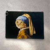 Herşey Nota Inci Küpeli Kedi Tablo Clutch Portföy Çanta - Çok Renkli