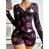 Herşeytrend Pamuklu Kırmızı Öpücük Ve Kalp Desenli Düğmeli Uzun Kol Tulum Pijama