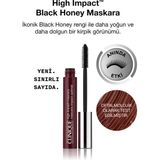 High Impact Maskara Clinique Uzatma Etkili Kırmızı - Siyah Renk ile Doğal Görünüm