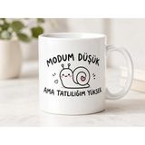 HiperAD Reklam Modum Düşük Ama Tatlılığım Yüksek Yazılı Salyangoz Desenli Porselen Kupa Bardak 300 ml Süblimasyon Baskılı Sevimli Hediyelik Kupa - Renkli