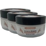 Hobibahçem Süper Three Brand Arnavut Kremi Whitens Cream 3 Adet Adet Tüm Bölge Kremi 50 ml - Belirtilmemiş
