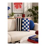 Homeilla Bauhaus Kare Desenli Kadife Dekoratif Kırlent – 40x40 cm