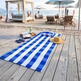 Homing Mini Yastık Hediyeli Mavi Kareli Plaj / Piknik Örtüsü- Su ve Kum Tutmayan Kumaş - Mavi - Beyaz - 65 x 150 cm