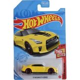 Hot Wheels - '17 Nissan GT-R (R35) Sarı - Yurt Dışı Uzun Kartonet - GTB34 (1/64)