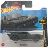 Hot Wheels 2022 Batmobile HCW62 - Renkli
