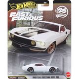 Hot Wheels Arabalar, Fast & Furious Premium paket, Ölçek 1:64, Fast & Furious film serisinden ilham alan koleksiyoncular için döküm araba, JHW72