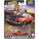 Hot Wheels Boulevard Premium Arabalar 69 Ford Mustang Boss 302 Jb Çok Renkli
