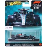 Hot Wheels Premium Formula 1 2024 Mercedes-Amg Petronas 63 Yeşil