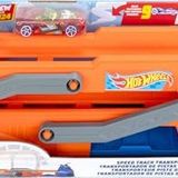 Hot Wheels Tır - YENİ Hot Wheels Tır - YENİ, fırlatıcısı olan ve 40 cm'lik piste dönüşen kamyon, 9 oyuncak araba sığabilir, 1:64 ölçekli araç dahildir HYT83