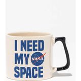 I Need My Nasa Space Baskılı | Hediyelik | Siyah Kulplu Modern Seramik Kupa