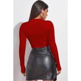 İç Giysim Kadın Kırmızı Göğüs Dekolteli Uzun Kollu Cut Out Crop Top Bluz