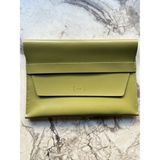 Icase Marka Macbook Air-Pro M1-M2-M3-M4 Hakiki Deri Kılıf Açık Asker Yeşili