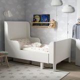 IKEA BUSUNGE uzayabilen çocuk karyolası beyaz