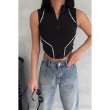 İlayda Toprak Vintage Dik Yaka Fermuarlı Biyeli Siyah Sıfır Kol Crop T-Shirt