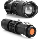 İlk El Grup Km-87 Polis Tipi Zoomlu Şarjlı Metal Dağ Kamp Cep Feneri Cree LED 2300 Lumens - Renkli