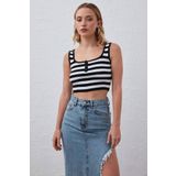 İLKCET MODA Siyah Beyaz Çizgili Crop Kadın Triko