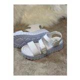İmerShoes Günlük Kadın Beyaz Sandalet Tokalı Yüksek Kalın Topuklu Tırtıklı Tabanlı Bantlı 269