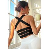 Imoda Kadın Siyah Sırtı Çapraz Lastik Detaylı Crop Top Bluz