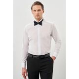 İmza Beyaz Ata Yaka Uzun Kol Cepsiz Slim Fit Basic Pamuklu Gömlek 1004255060