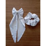 İnci Detaylı Fular Toka ve Scrunchie Saç Aksesuarı Seti | 2'li Set, Beyaz Renk, Fiyonk Tasarım, İnci Süsleme, Kuyruklu Toka