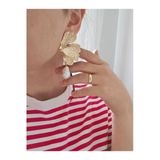 İnciora Jewelry Gerçek Doğal Barok İnci Abartılı Yaprak Küpe