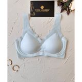 İntive lingerie-innocent&attractive Ellie Dikişsiz İce-Silk (Buz İpek) Görünmez Ultra Hafif Padli Nefes Alabilir İthal Bralet/Sütyen