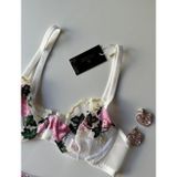 İntive lingerie-innocent&attractive Natalie Gül Çiçeği Desenli İthal Jartiyer Takım