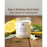 IONIA Kokulu Mum – Limon & Adaçayı – Ferahlatıcı Bitkisel Koku – El Yapımı Uzun Süreli Mum – Soya & Hindistan Cevizi Bazlı ve Rafine Mineral ile Zenginleştirilmiş Özgün Mum Karışımı – 150 gram - 1 Adet