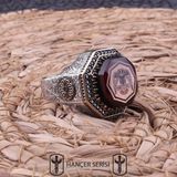 İpek Silver 925 Ayar Gümüş Kehribar Taşlı Selçuklu Kartalı Desenli Erkek Yüzük