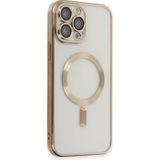 iPhone 15 Pro Kılıf Magsafeli Açık Lazer Kamera Korumalı Kılıf - Gold