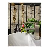 İsaoğlu Yapı Inox Lavabo Bataryası Inox Lavabo Musluk Kare Inox Lavabo Bataryası Gümüş