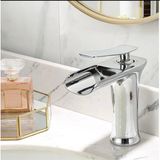 İsaoğlu Yapı Lavabo Bataryası Şelale Akışlı Lavabo Musluğu Silver Gümüş Armatür