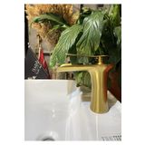 İSAOĞLU YAPI Mat Gold Lavabo Bataryası Şelale Lavabo Musluğu Mat Altın Naturel Akışlı Batarya