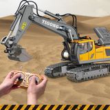 Isikli Sesli Full Fonksiyon Metal Hareketli Kepce 2.4Ghz Uzaktan Kumandali 680° Rotasyon Excavator
